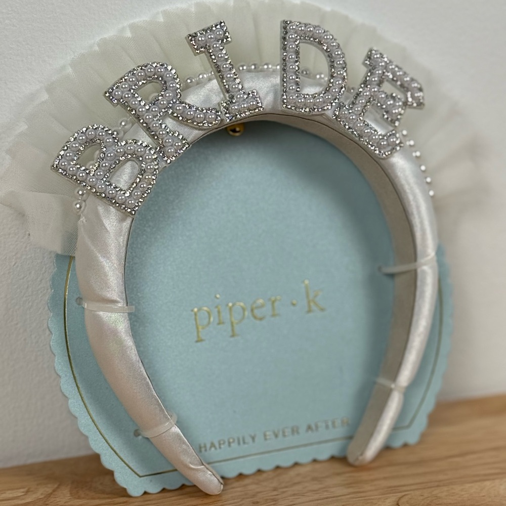NWT Piper K Bride Embellished Headband